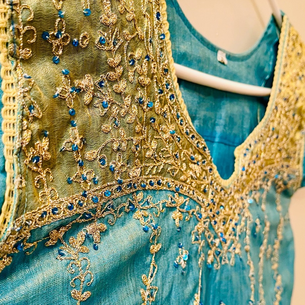 Pakistani/Indian 3-piece dress💙
